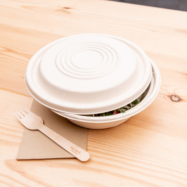 Bagasse Dish Lid on Bagasse Dish with Wooden Fork and Napkin